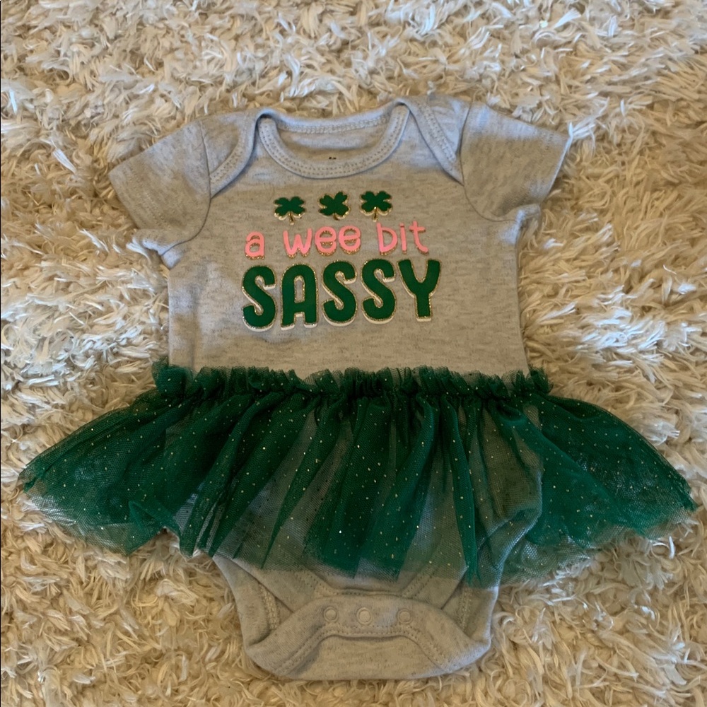 ST. PATRICKS DAY ONESIE NEWBORN  "A WEE BIT SASSY"